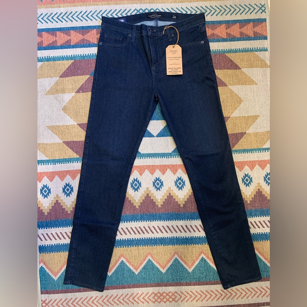 🆕️ NWT Lucky Brand Ava Skinny jeans